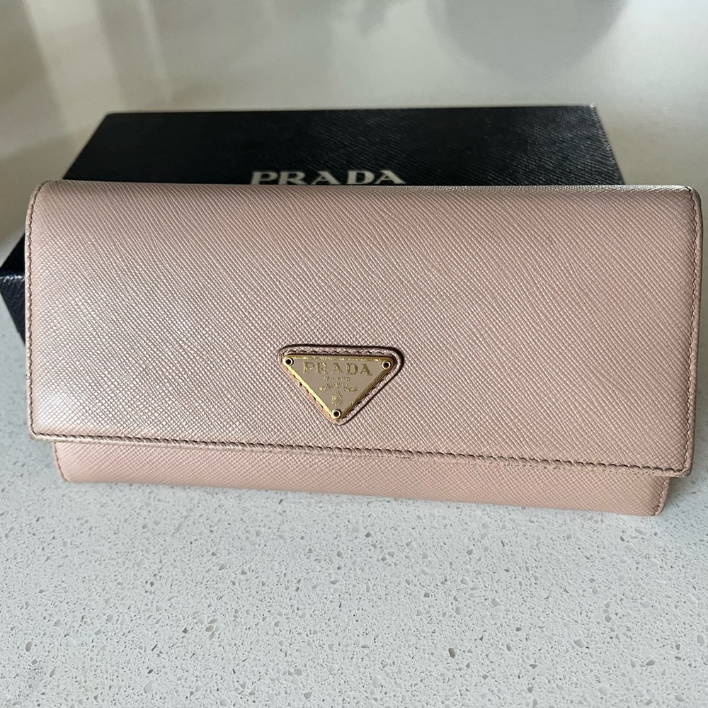 Prada Wallet - Picture 4 of 16